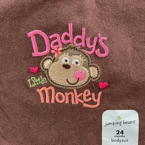 ❣️❣️❣️Daddy’s Girl Baby Bodysuit by Jumping Beans